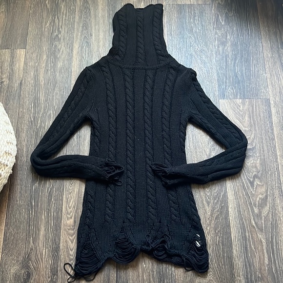 Sunaj distressed Turtleneck sweater - Picture 2 of 7